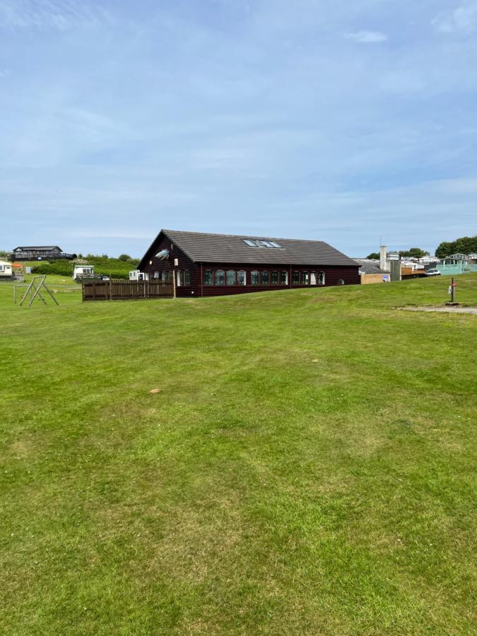 Jungle House No.26 At Three Lochs Holiday Park Ньютон Стюарт Экстерьер фото