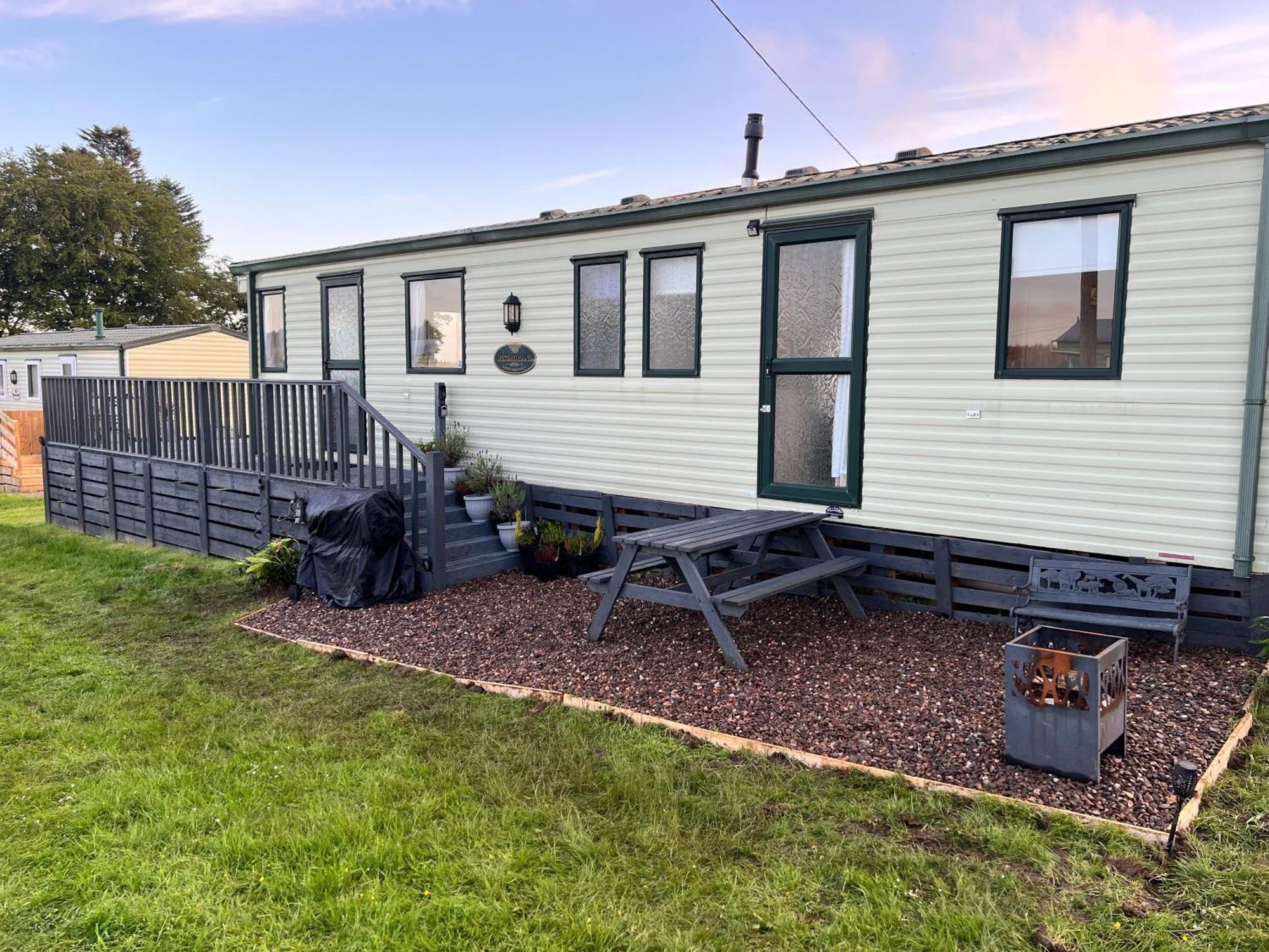 Jungle House No.26 At Three Lochs Holiday Park Ньютон Стюарт Экстерьер фото