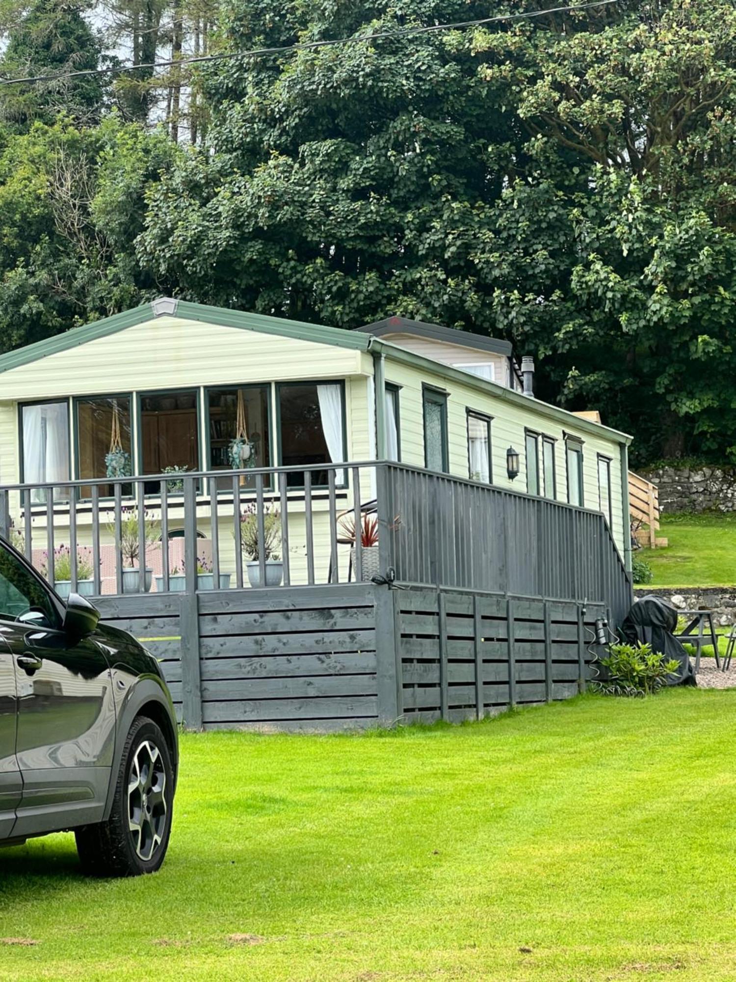Jungle House No.26 At Three Lochs Holiday Park Ньютон Стюарт Экстерьер фото